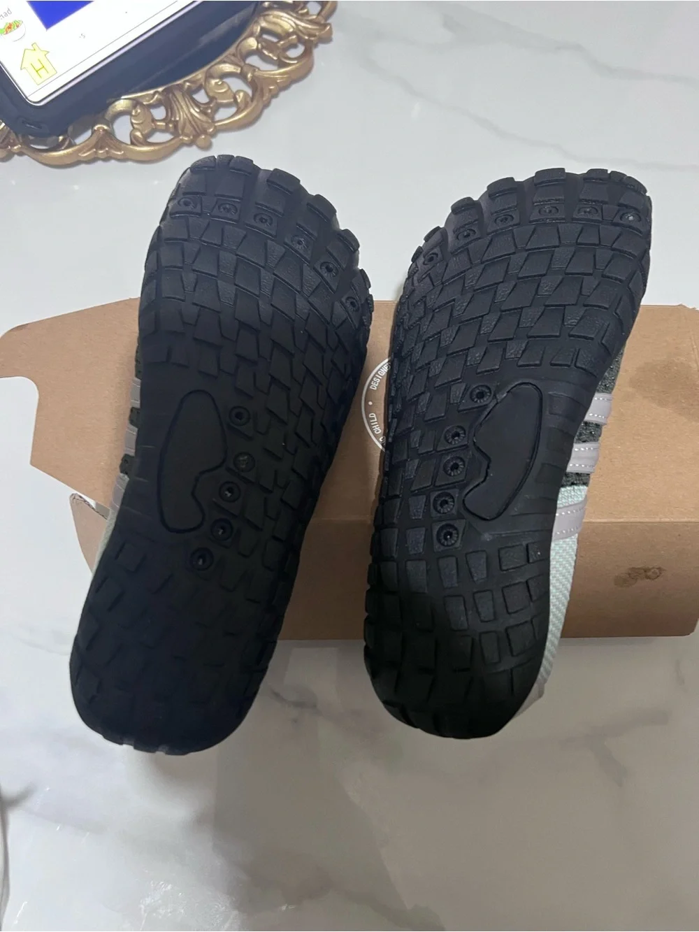 Elle Kids Gray & Black Water Shoes with Bungee Lace